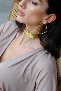 LUCE CHOCKER