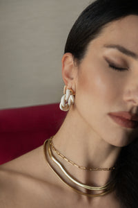OPIS CHOCKER